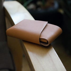 Portafoglio sottile in pelle origami senza cuciture per carte di credito - Realizzato a mano nell'UE con pelle italiana pieno fiore