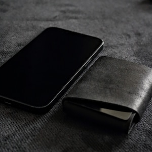Cartera fina - Fabricada a mano en la UE con cuero italiano de plena flor / Cartera fina para tarjetas de crédito / Cartera minimalista de cuero sin costuras