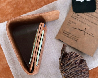 Cartera de cuero delgada con bolsillo frontal para hombre / Cartera minimalista plegable de origami / Tarjetero/protector de cuero de calidad pequeño sin costuras