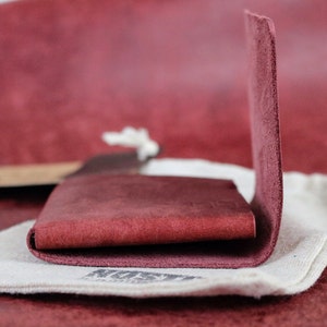 Portefeuille fin en cuir pour homme avec poche frontale | Portefeuille minimaliste au design EDC | Petit porte-cartes en cuir de haute qualité