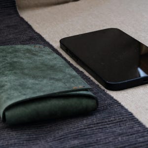 Handmade Pixel 10 Pro Fold leather phone case | Pixel 9 Pro Fold leather sleeve | Engraved Google Pixel 8a phone case