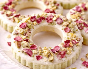 Green Rose Pistachio Shortbread Cookies – Floral Iced Tea Party Dessert (Gluten-Free, Vegan Option)