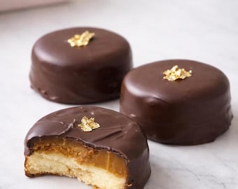 Millionaire’s Shortbread Cookies – Chocolate Caramel Cookie Gift Box – Gourmet Luxury Dessert Gift – 12 Cookies