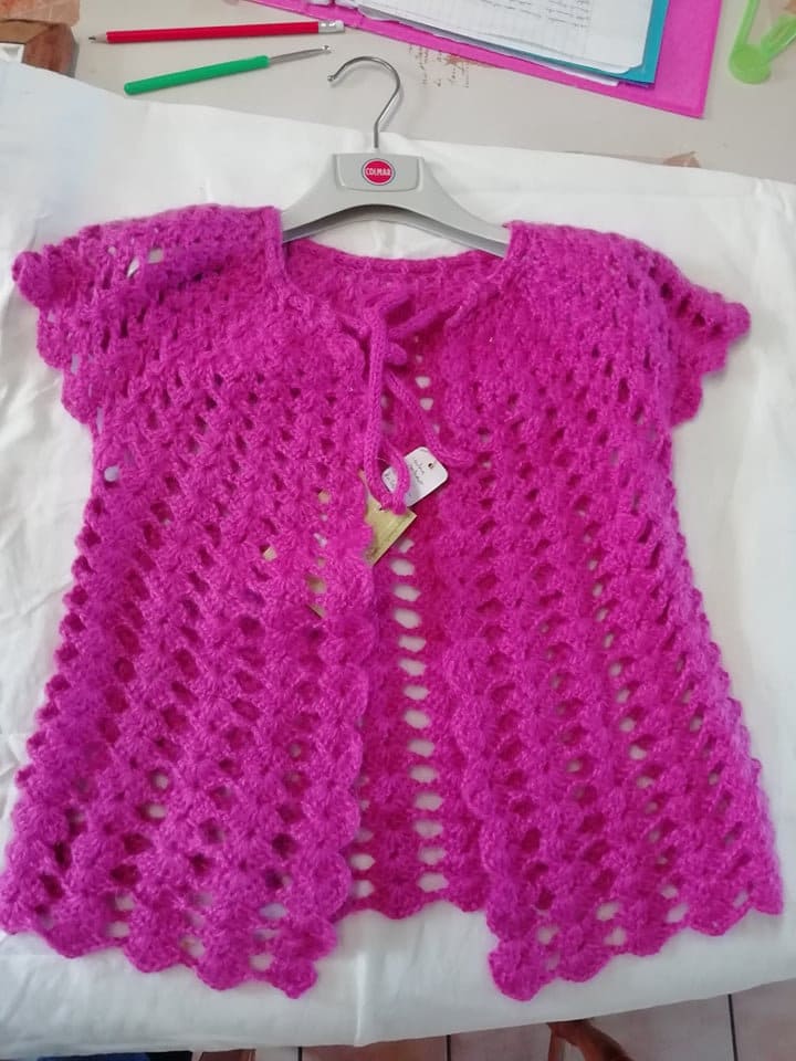 gilet crochet fuchsia