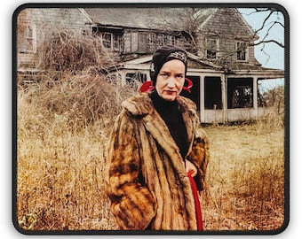 Little Edie Beale Iconic American Treasure Gaming Mouse Pad 9x7