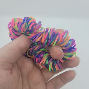 Stretchy Loom Picking Fidget | Finger Fidget