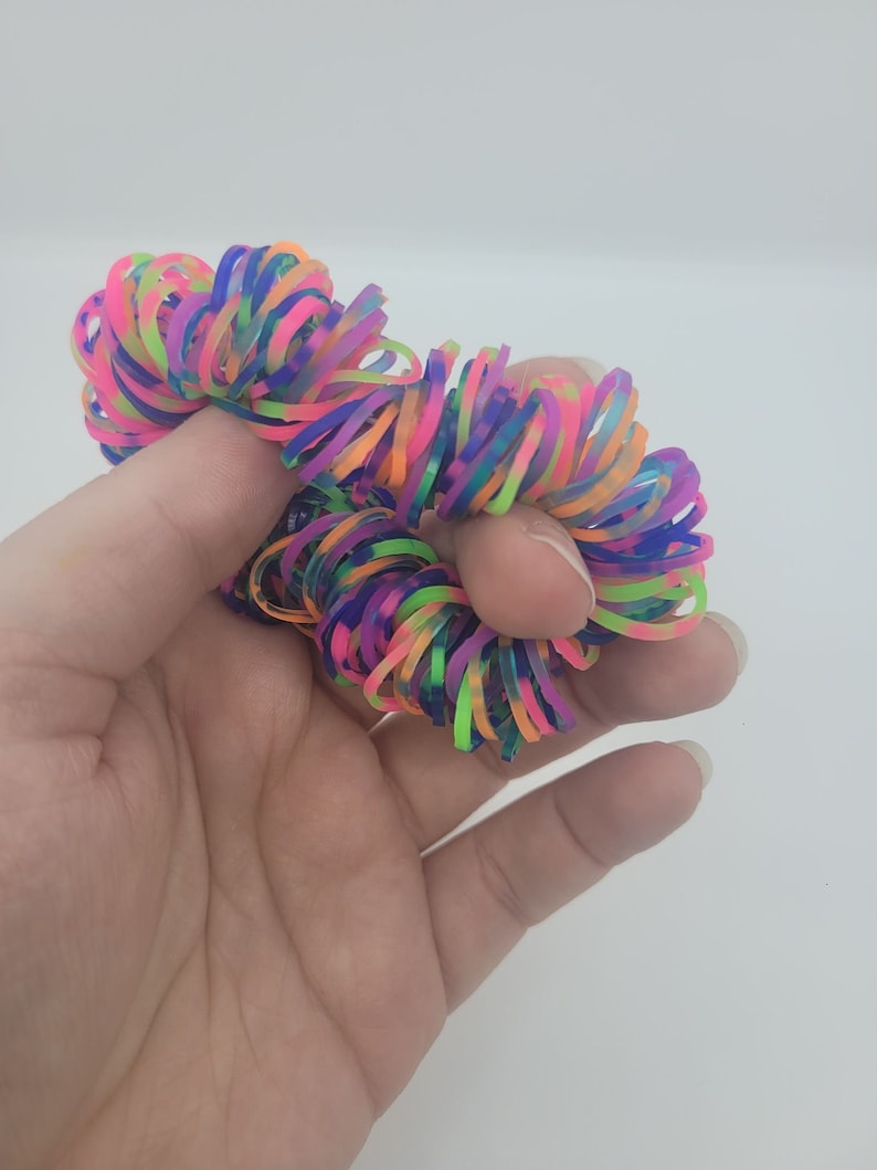 Stretchy Loom Picking Fidget Finger Fidget image 9