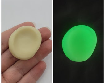 Piedra de la preocupación - ¡Brilla en la oscuridad!