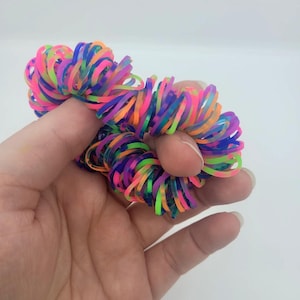 Stretchy Loom Picking Fidget | Finger Fidget
