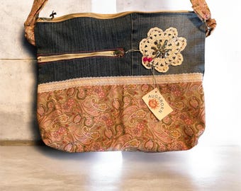 New**Pink Paisley Jean Purse