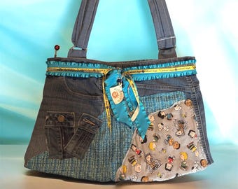 New**Charlie Brown Jean Purse