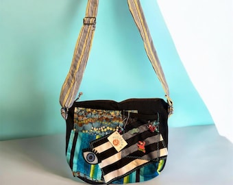 New**Ocean Blue Jean Purse