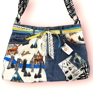 New**Wildlife Mountain Jean Purse