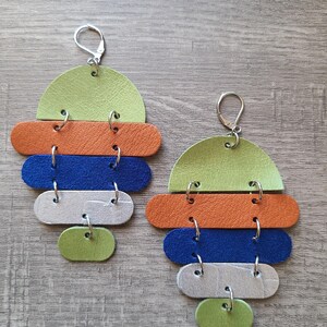 Dangle Colorful leather earrings