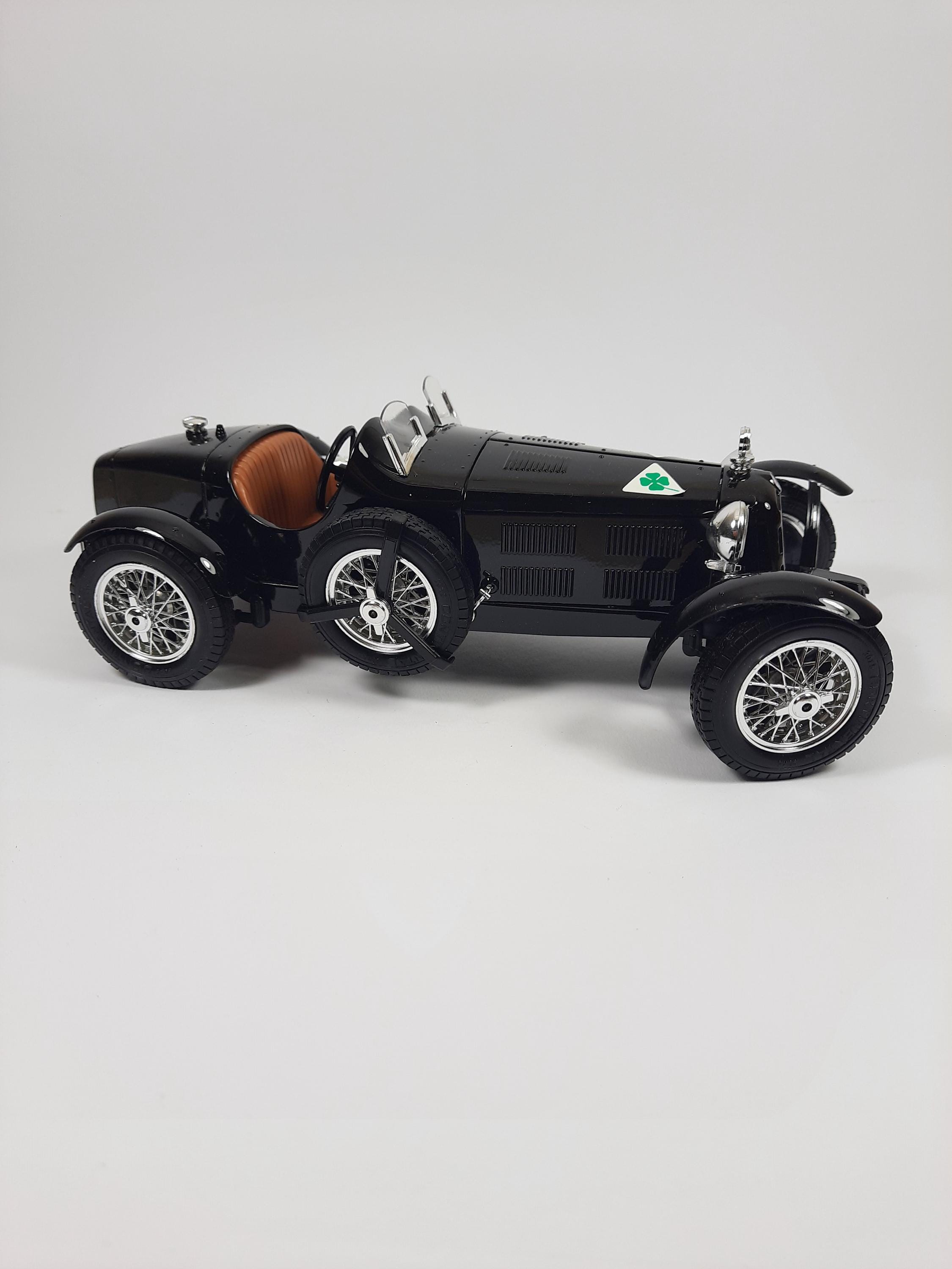 Alfa Romeo 8C 2300 Monza 1/18 Bburago - Etsy