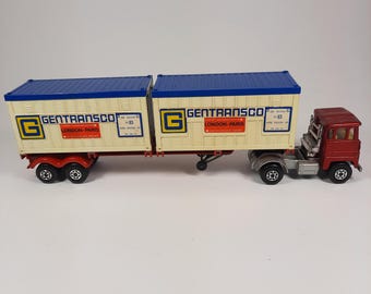 Matchbox Cars Super Kings K-13 DAF Building Transporter Vintage