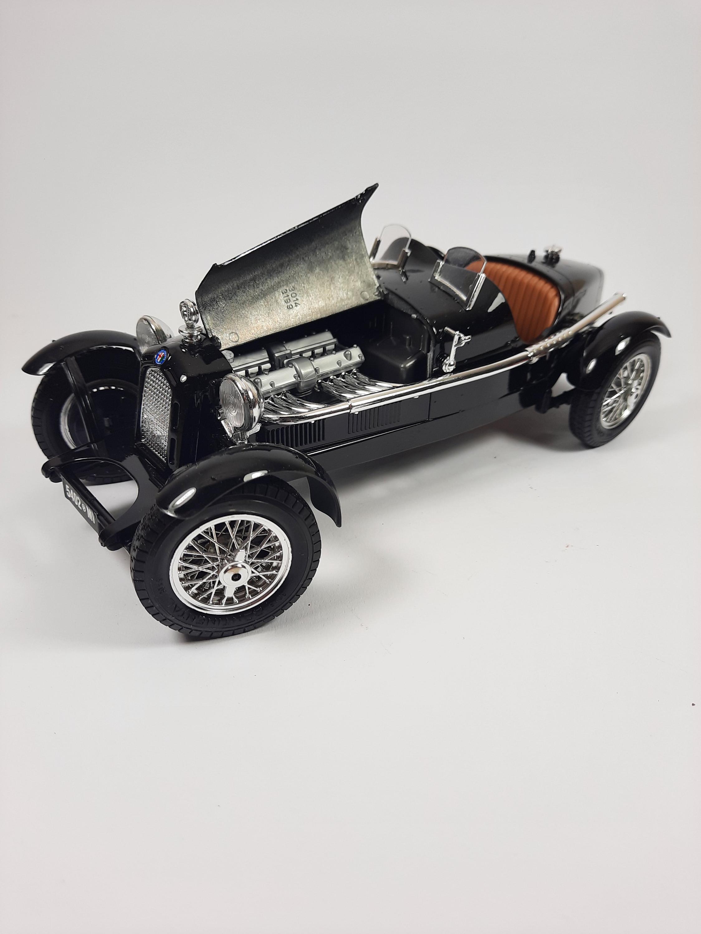 Alfa Romeo 8C 2300 Monza 1/18 Bburago - Etsy