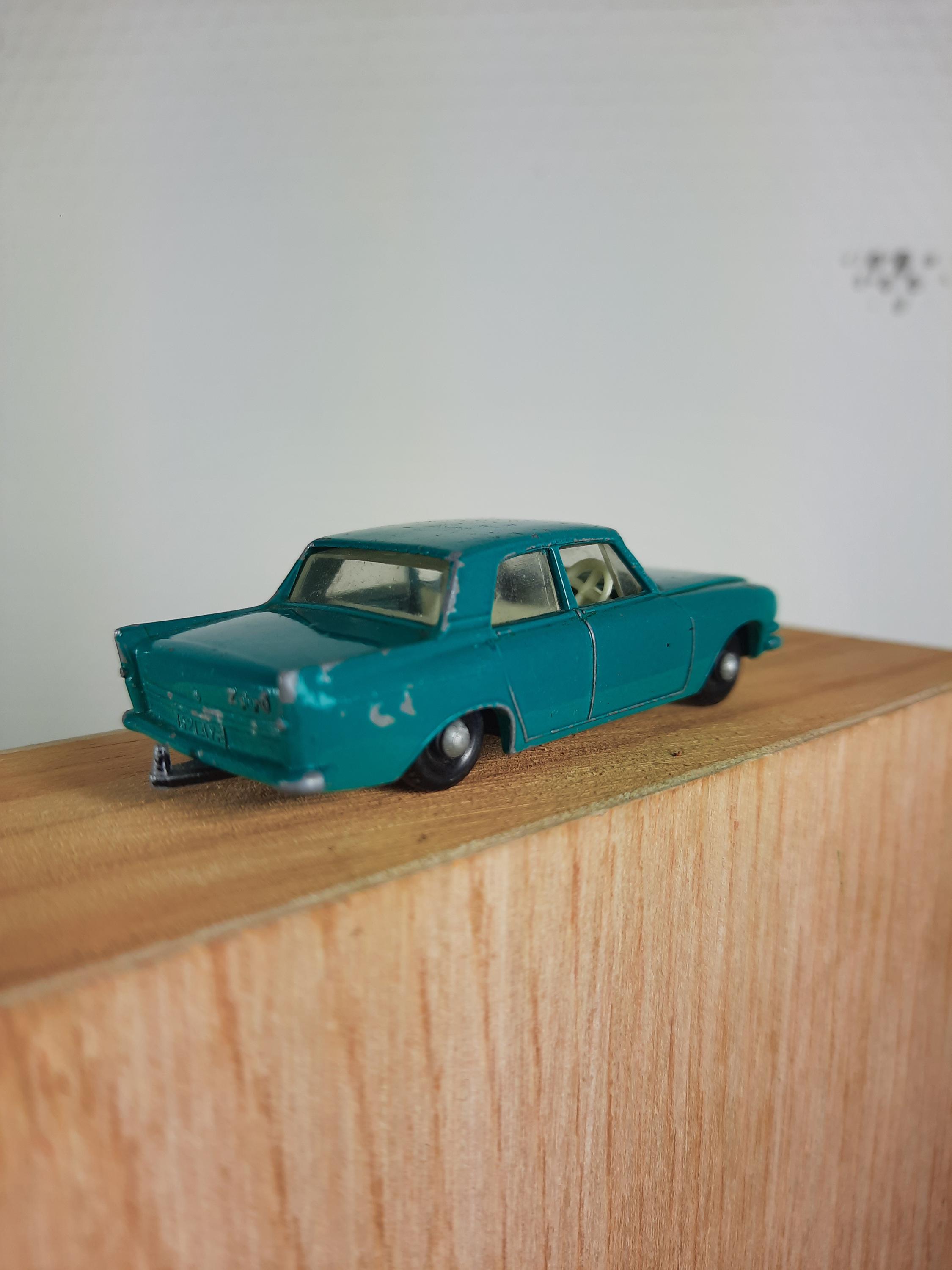 Matchbox Lesney Ford Zephyr 6 No. 33, Bespeelde Staat, Geen Doosje