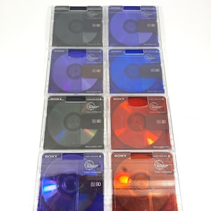 Lot van 8 Sony Minidiscs Color Collection gebruikt 80 minuten met hardcase sleeves