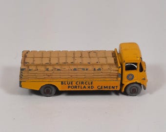Mint Matchbox No. 51 Albion Chieftain Blue Circle Portland Cement
