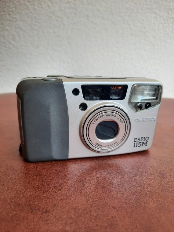 Pentax Espio 115m Pentax Espio 115M — LensFayre