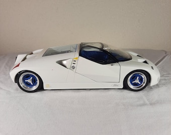 Muscle Machines '33 Ford Coupe 1:18 Scale Diecast Hot Rod New in