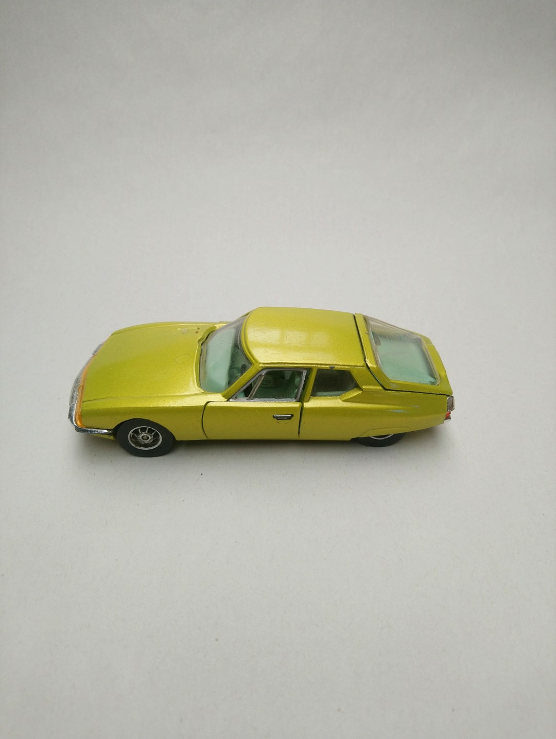 Corgi Toysミニカー 　シトロエンSM il_1080xN.4081491156_ej0q.jpg