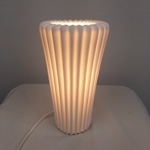 Vintage Ikea Bista tafellamp | Type B0015 | Porselein