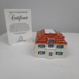 Royal Goedewaagen | Sticusa | Delfts Polychroom aardewerk