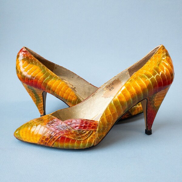 80's High Heel Pumps | 8N 7.5 | J RENEE Orange Red Green Snakeskin Twist