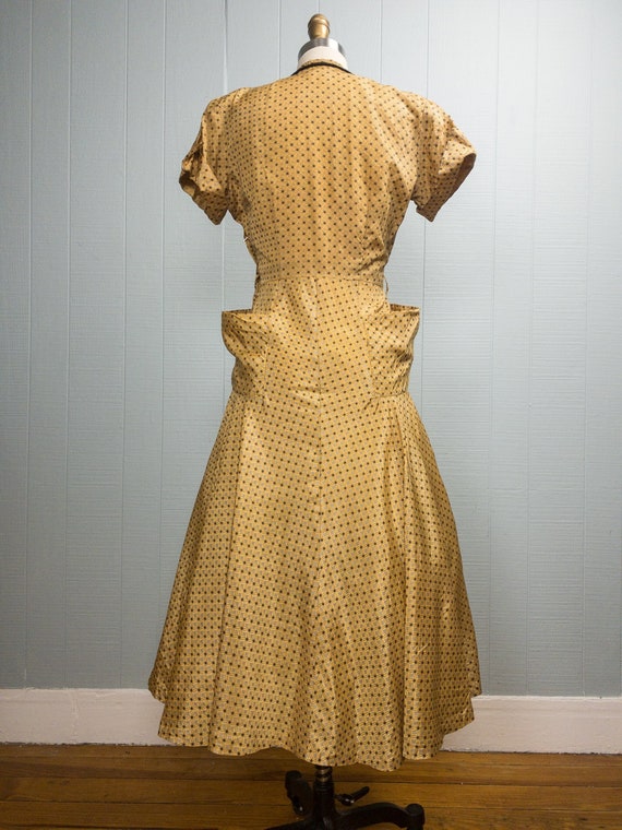 40s 50s Golden Sun Gown | M/L - image 9