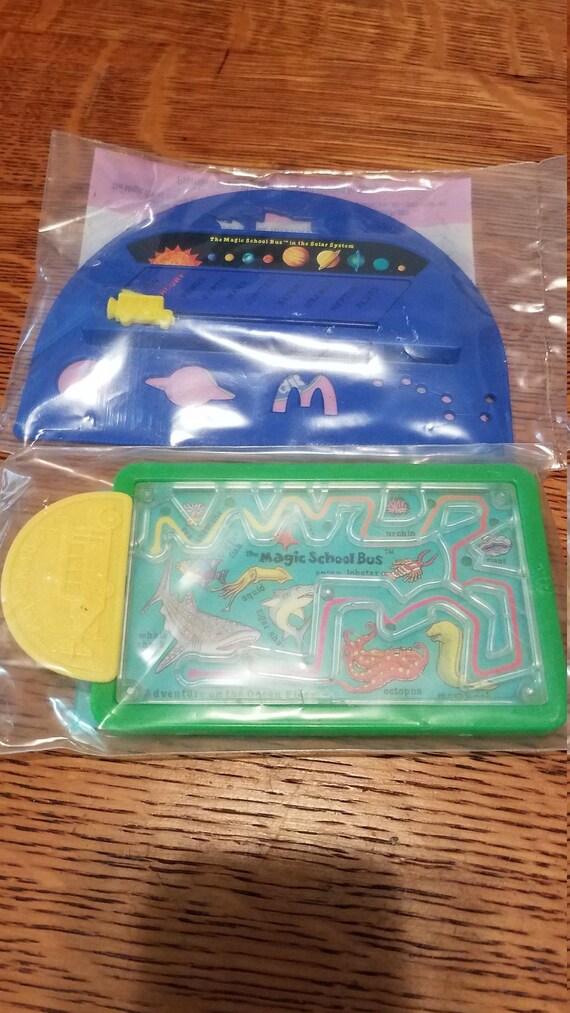Mcdonald Happy Meal 1994 The Magic School Bus Maze And Ruler
