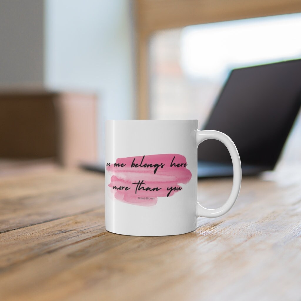 Niemand hoort hier meer dan jij mok Brene Brown Brene Etsy