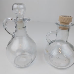 Vintage Vinegeratte Set With Glass Stopper and Modern cork