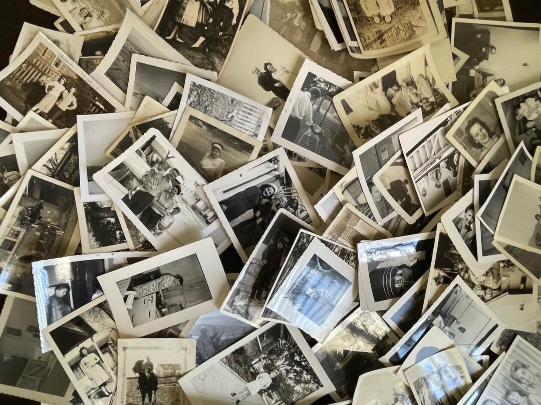 Vintage Photos Original Black White Vernacular Snapshot Photographs vintage-photos-original-black-white-vernacular-snapshot-photographs