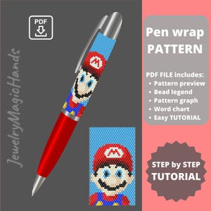 Op de afbeelding: Een rode en zilveren pen met een blauwe wikkel met een gepixeld beeld van Mario. De afbeelding bevat ook een kleinere vierkante afbeelding van Mario en de tekst "Pen wrap PATTERN" en "STEP by STEP TUTORIAL".