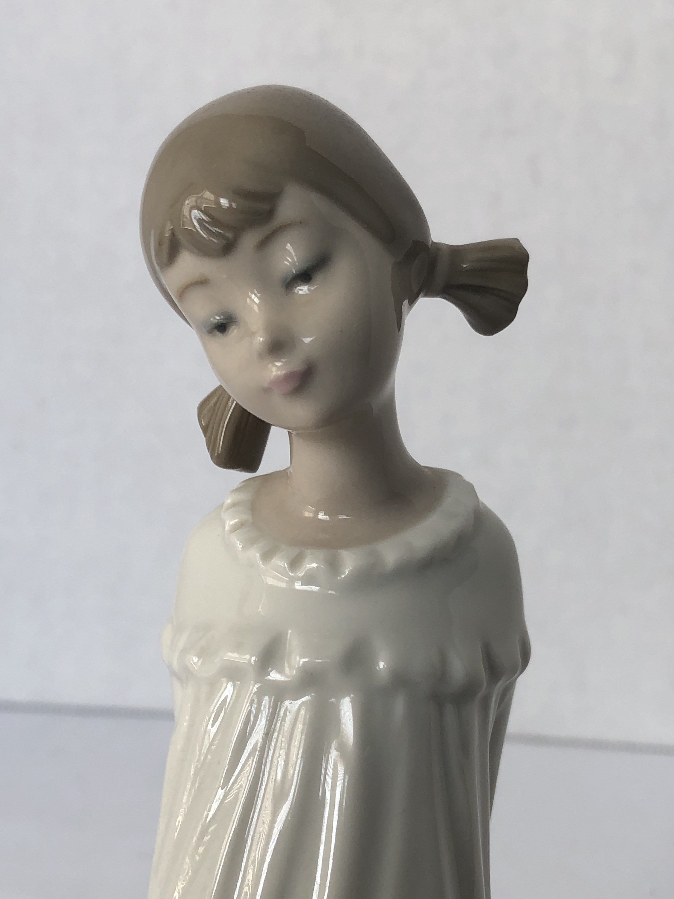 Vintage Lladro Figurine Girl with Mothers Shoes Etsy