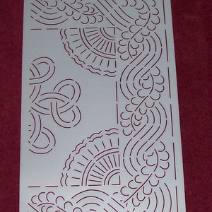 1/2 of 18" Durham Wholecloth Quilt Stencil (PC1815)