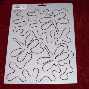 11" Dragonfly Stipple Quilt Stencil (EL49)