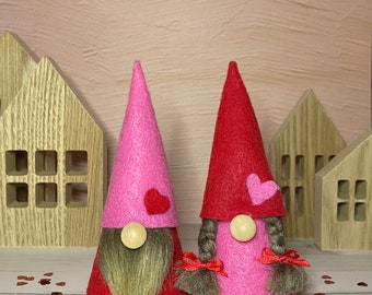 Valentine gnomes | Valentine Gifts | Felt gnomes | Gift for her