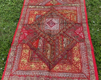 Ethnic Sari Tapestry Red Handmade Indian Wall Decor Vintage Zardozi Embroidered Patchwork Tapestries Wall Hanging