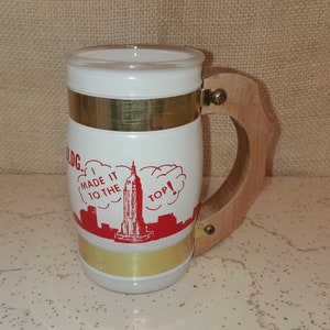 Vintage Souvenir Empire State Building Mug - New York City - Siesta Ware - Red and White Glass Mug - Collectible Souvenir
