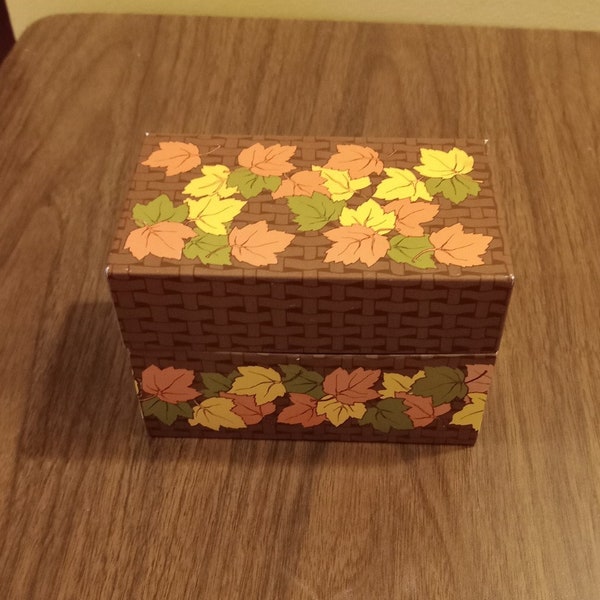 Syndicate Mfg. Co. Recipe Card Box with Fall Leaves - Wicker Look - Recipe Card Holder