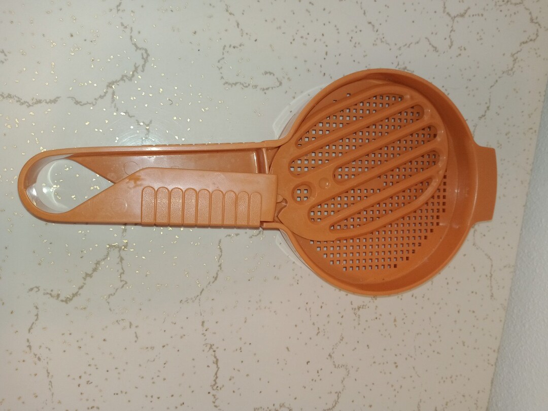 Vintage Tupperware 1492 Pumpkin Orange Hand Sifter Tupperware Flour