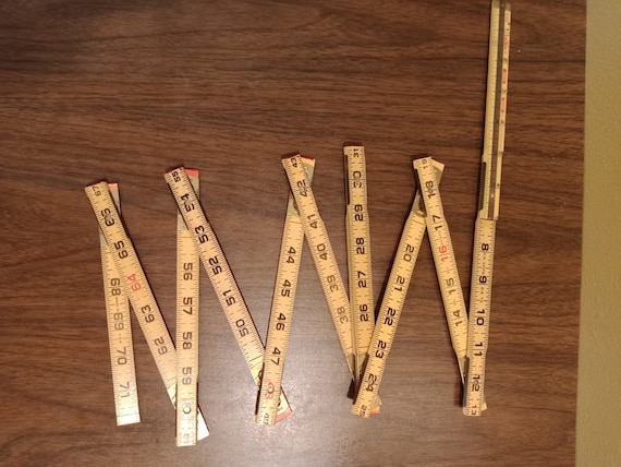 Vintage Folding 72 Extension Ruler, Red and Black Numbers, Vintage Measuring  Stick, Vintage Ruler, Vintage Extension Ruler, Folding Ruler 