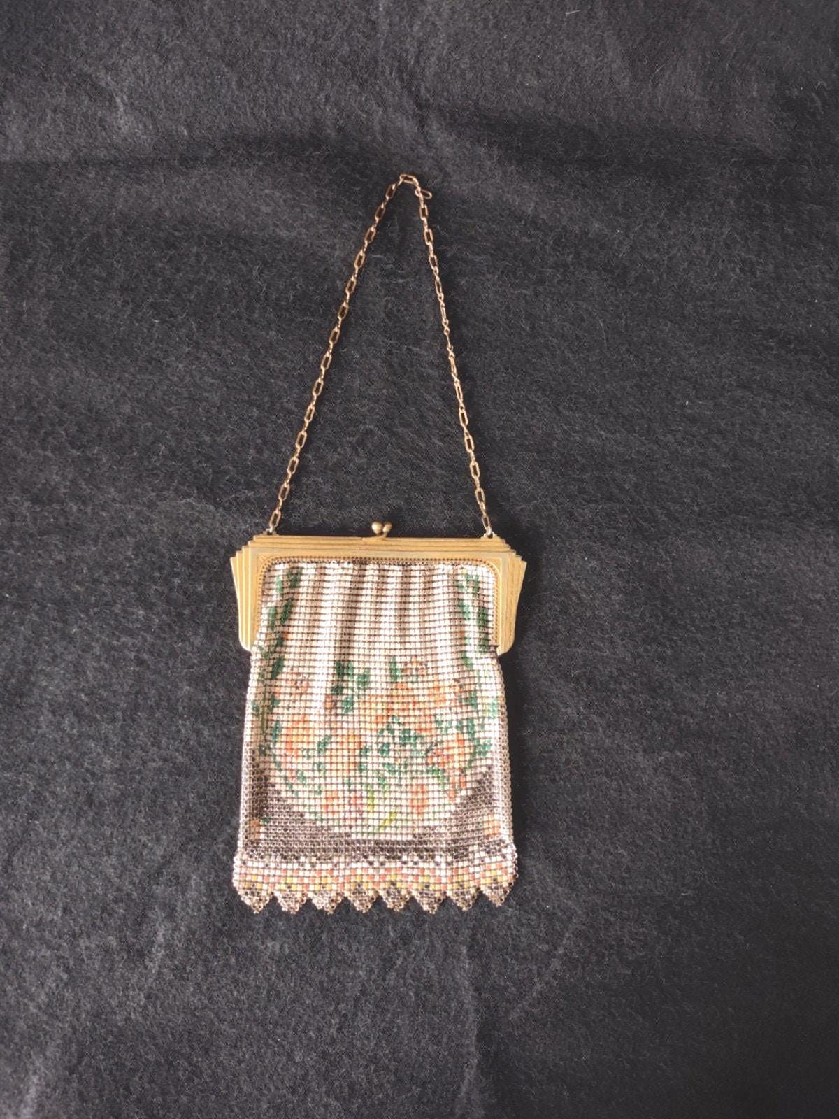 Stunning 1920s Art Deco Whiting & Davis Co Mesh Handbag With Chain
