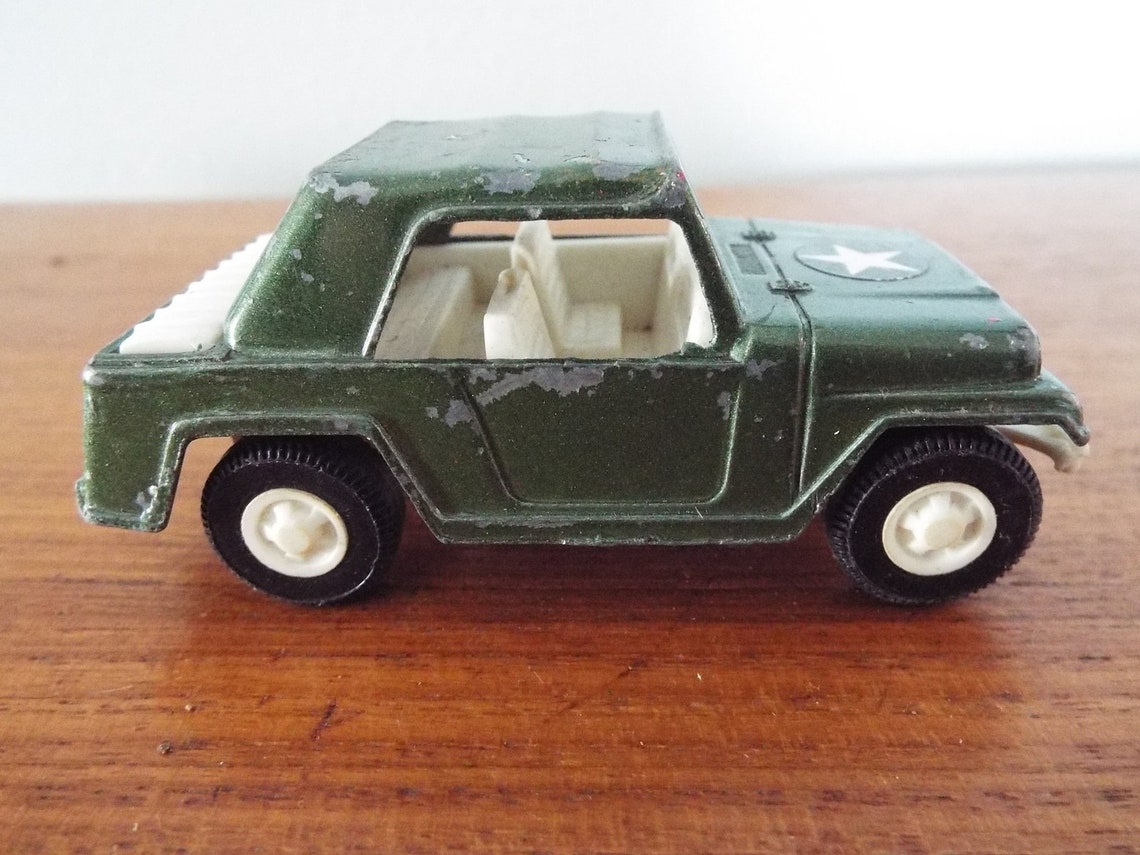Miniature TootsieToy Volkswagen Coccinelle – Métal, Années 1970 – NEUF Dans Boîte Cardée