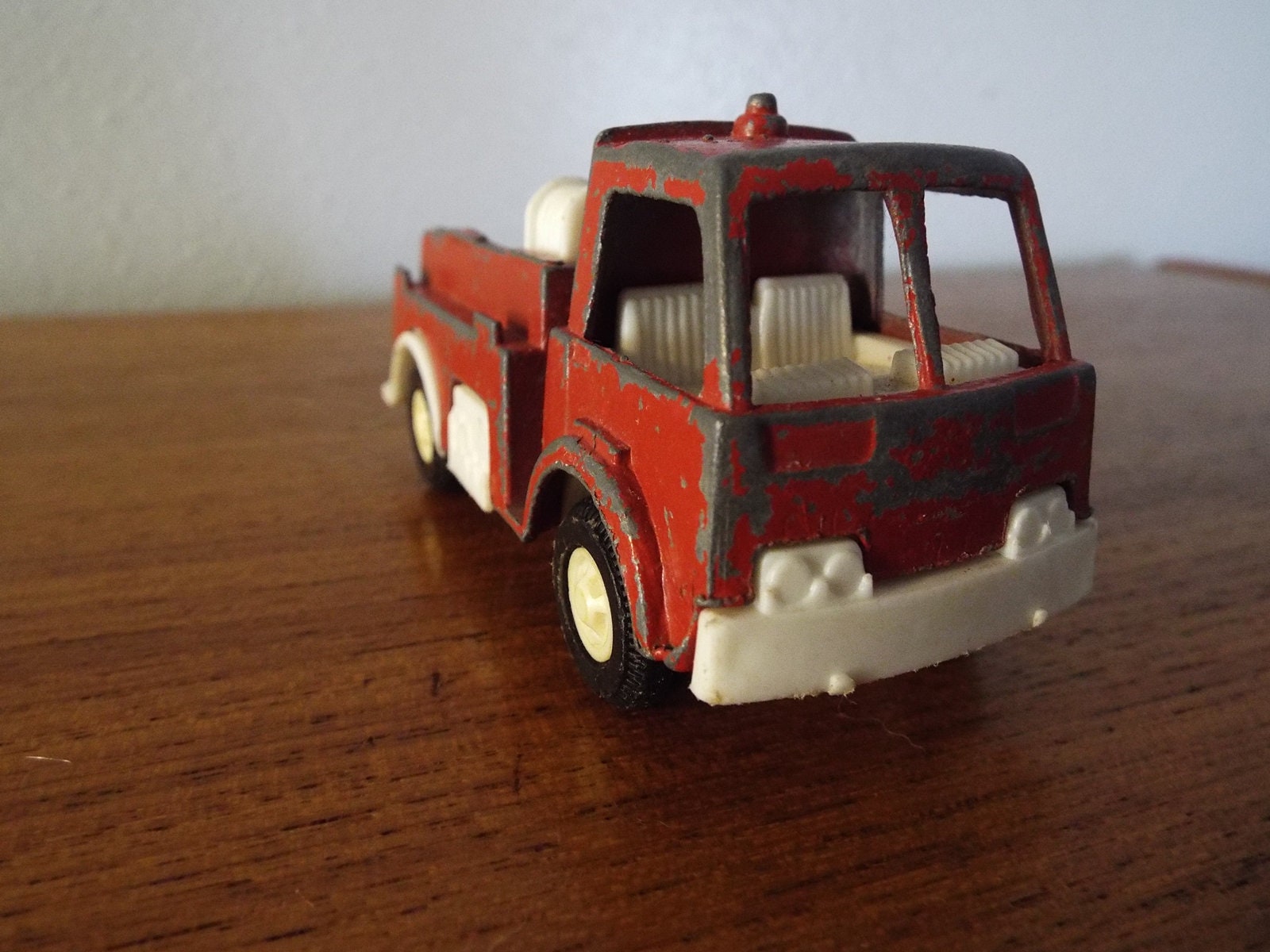 Tootsietoy fire truck hotsell
