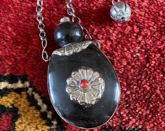 Antique Decorated Snuff Bottle, Perfume Flask, Pendant