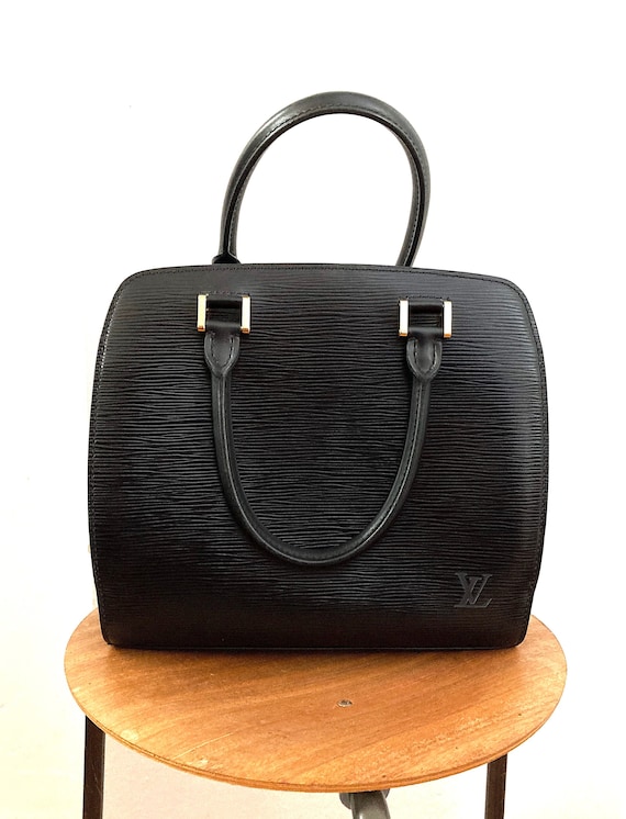 Vintage Louis Vuitton Black Épi Leather Handbag - Etsy display picture 1